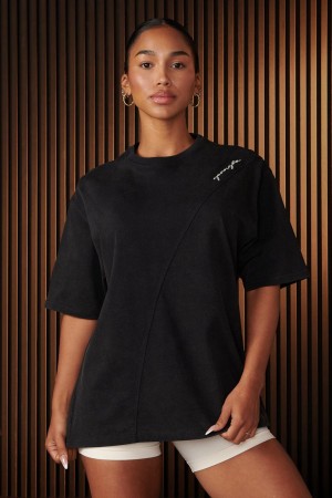 Young LA W431 - Curve Oversize Tee Zwart | NFAXU3280