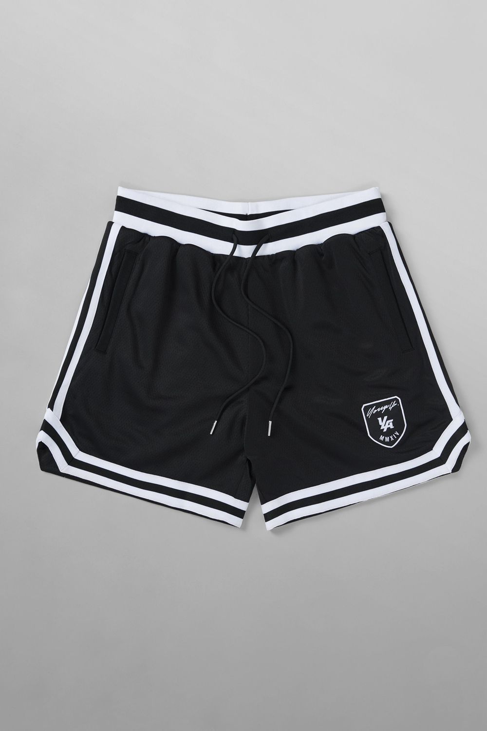 Young LA 133 Home Plate Shorts Zwart | SZBYK7315