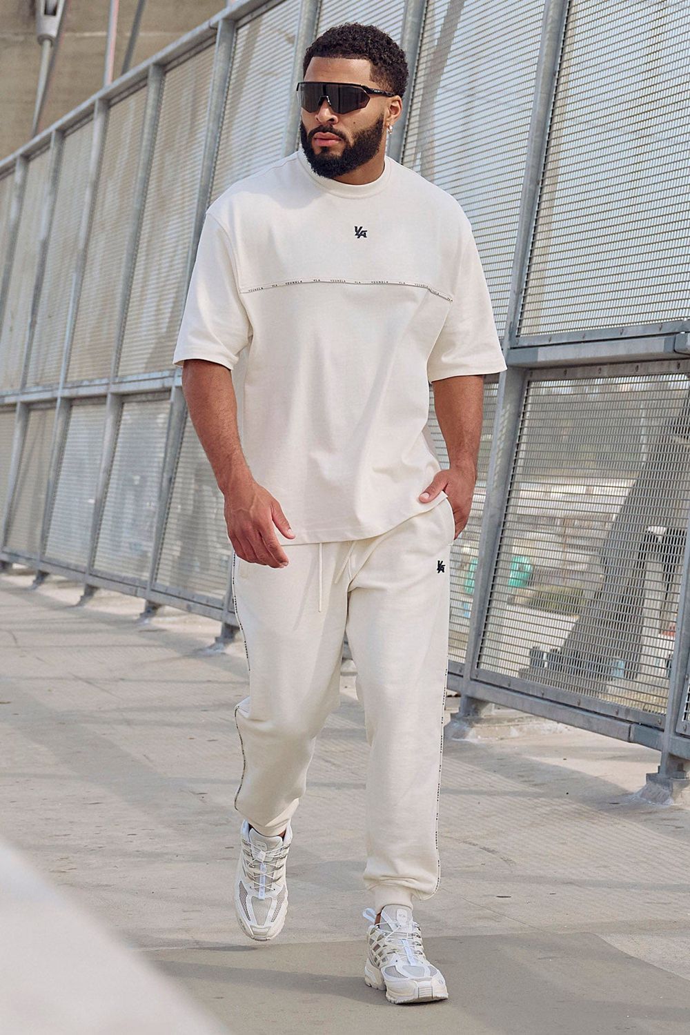 Young LA 2006 - Piping Collection - Joggers Wit | HRAWV7635