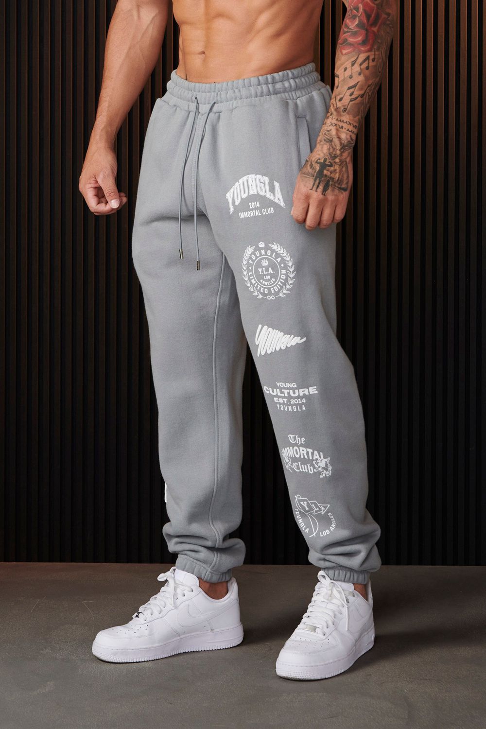 Young LA 204 - Immortal Killer Joggers Lichtgrijs | DIHRS6539