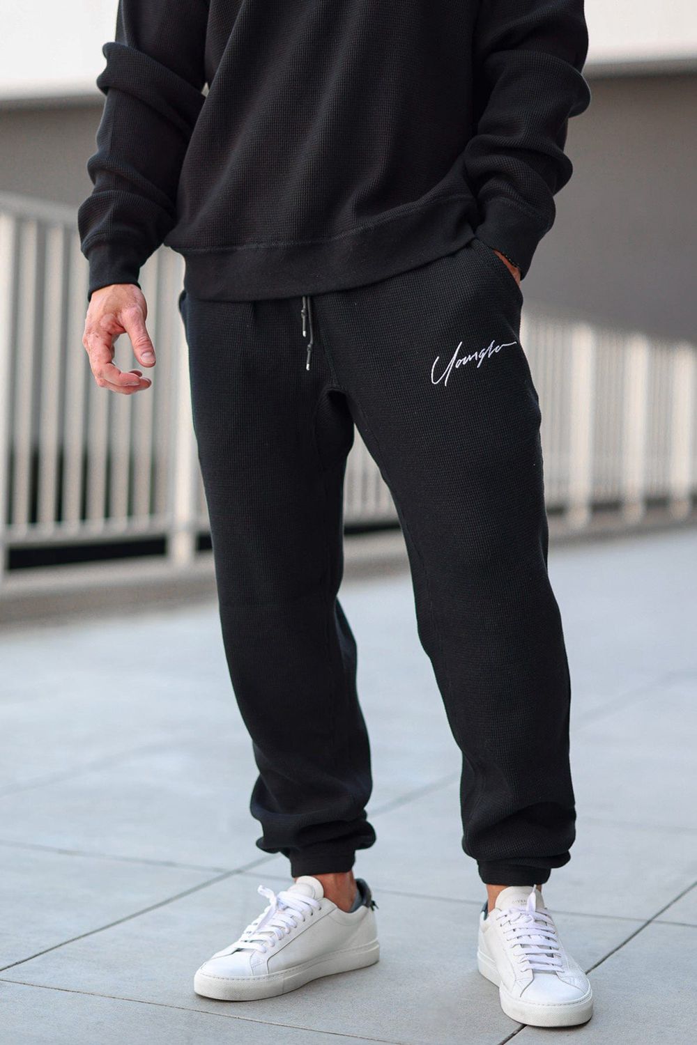 Young LA 207 Cozy Thermal Joggers Zwart | AWVNB9765