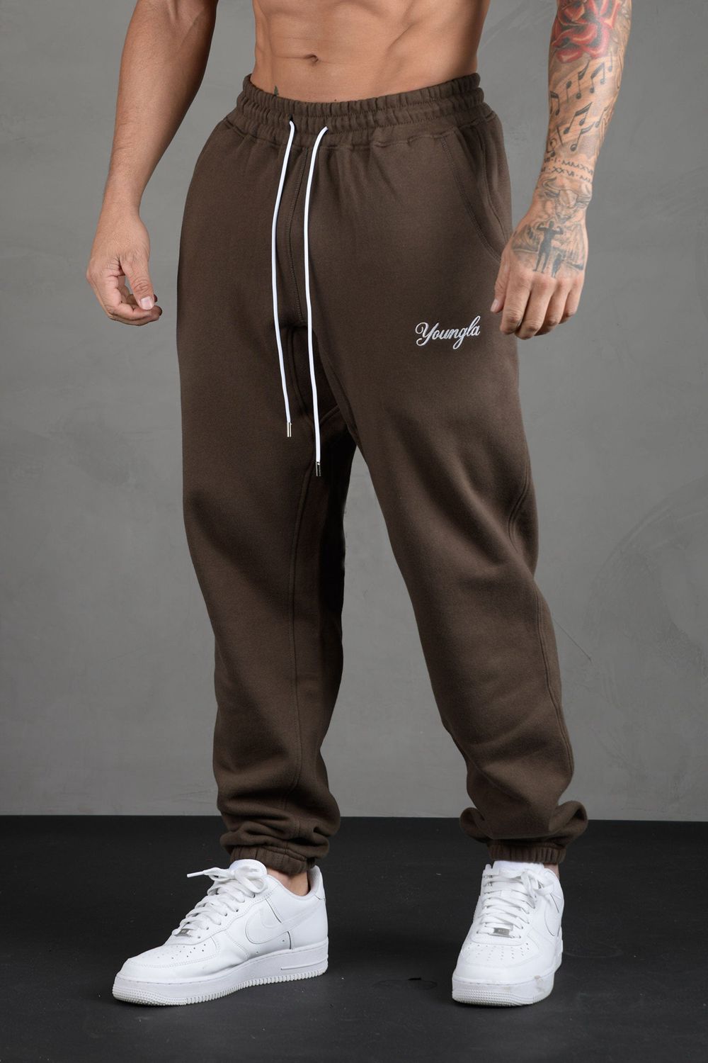 Young LA 211 For Him Joggers Donkerbruin | WXEPN3140