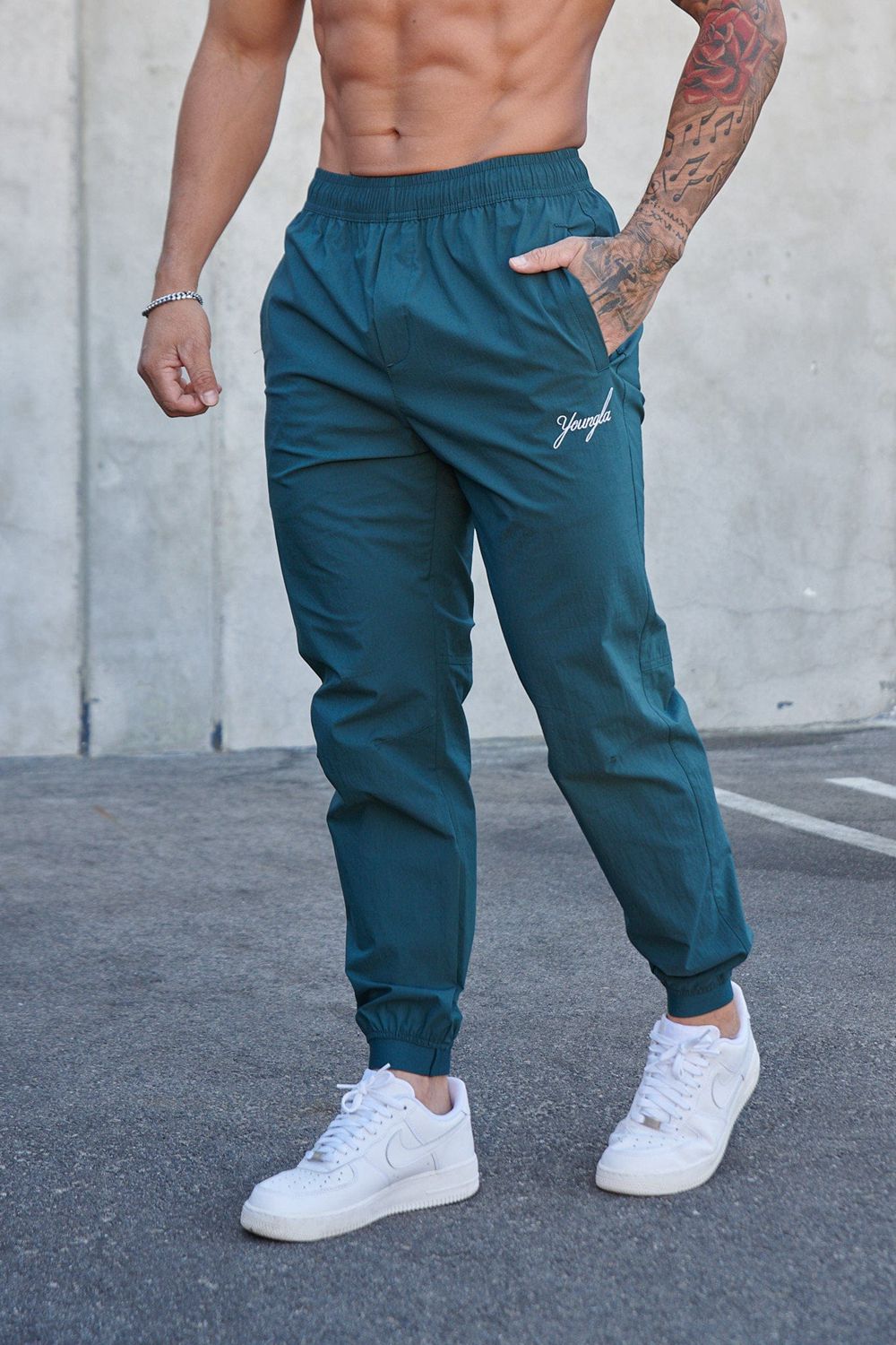 Young LA 225 - Airwave Joggers Groen | TIFRD5937