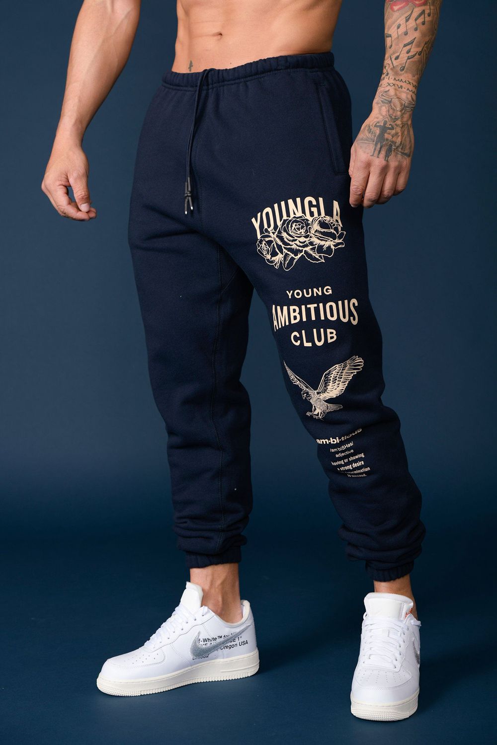 Young LA 233 The Immortal Joggers Donkerblauw | GIOUZ9268