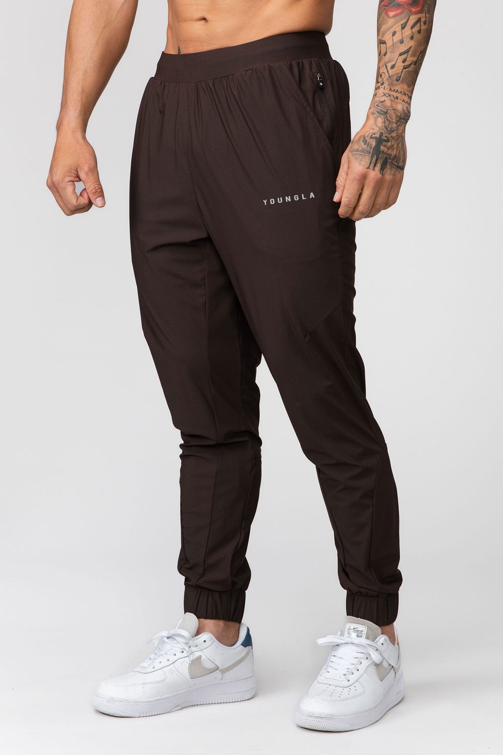 Young LA 237 Nylon Training Joggers Bruin | RDYJV9356