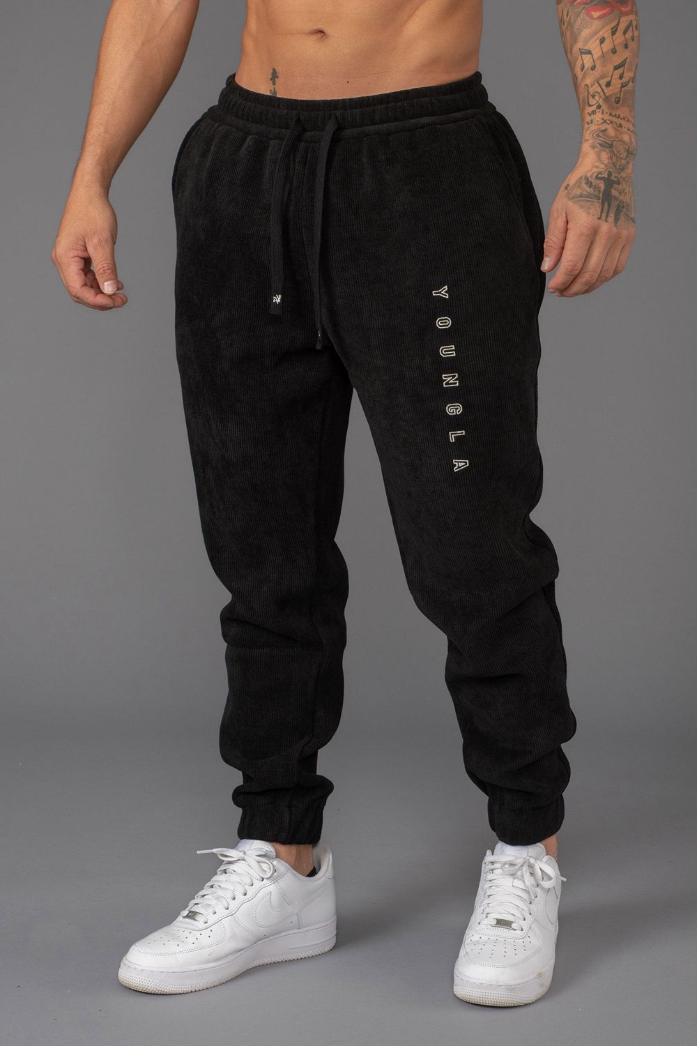 Young LA 244 Aspen Joggers Zwart | LEGNO1436