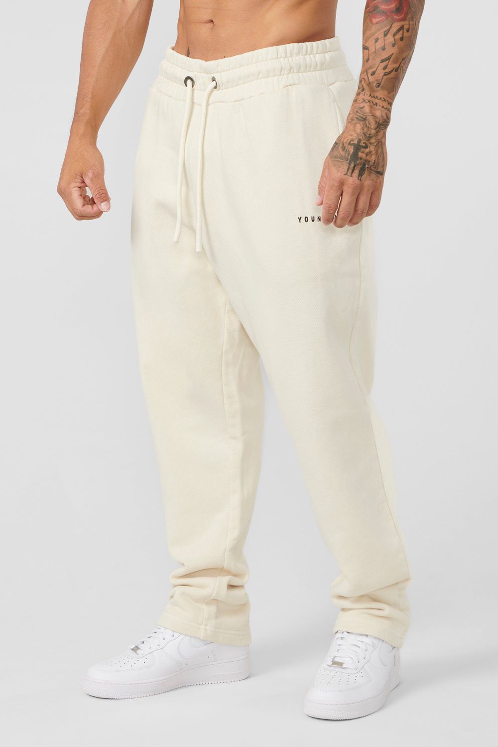 Young LA 261 Old School No Cuff Joggers Wit | UAWJG1754