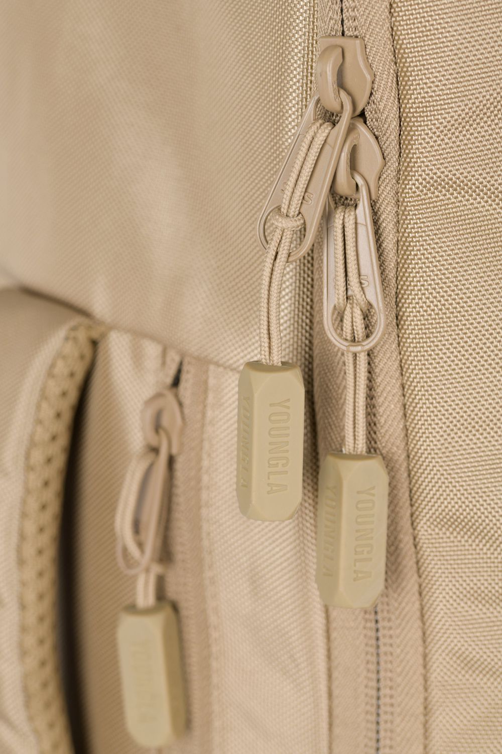 Young LA 730 Expedition Backpacks Khaki | BWIOM3917