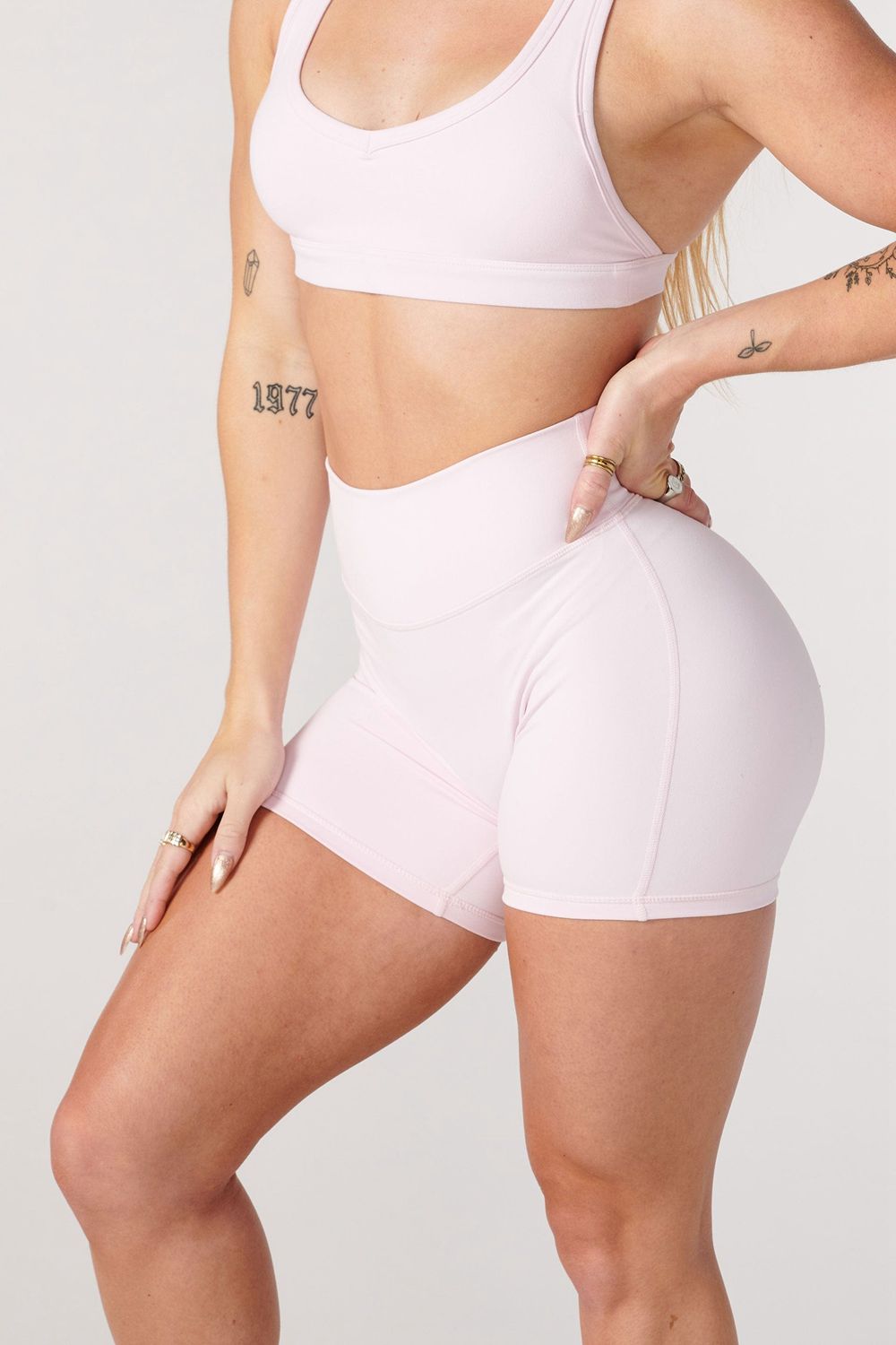 Young LA W112 Effortless Biker Shorts Roze | QGLAI4528