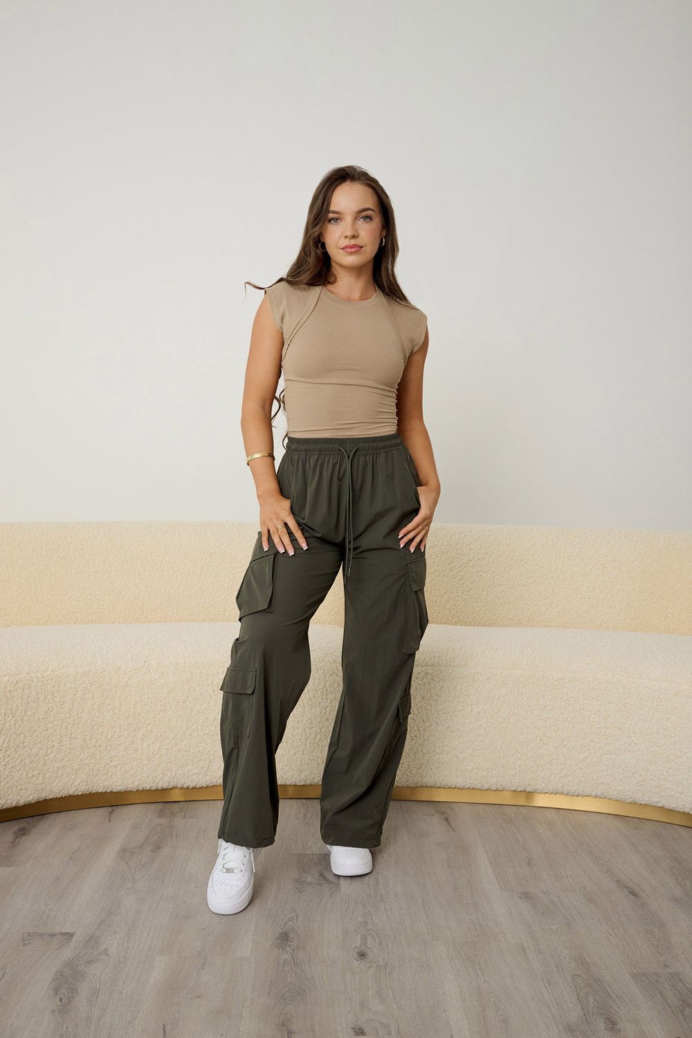 Young LA W219 Travel Cargo Joggers Olijfgroen | IEZNK3569