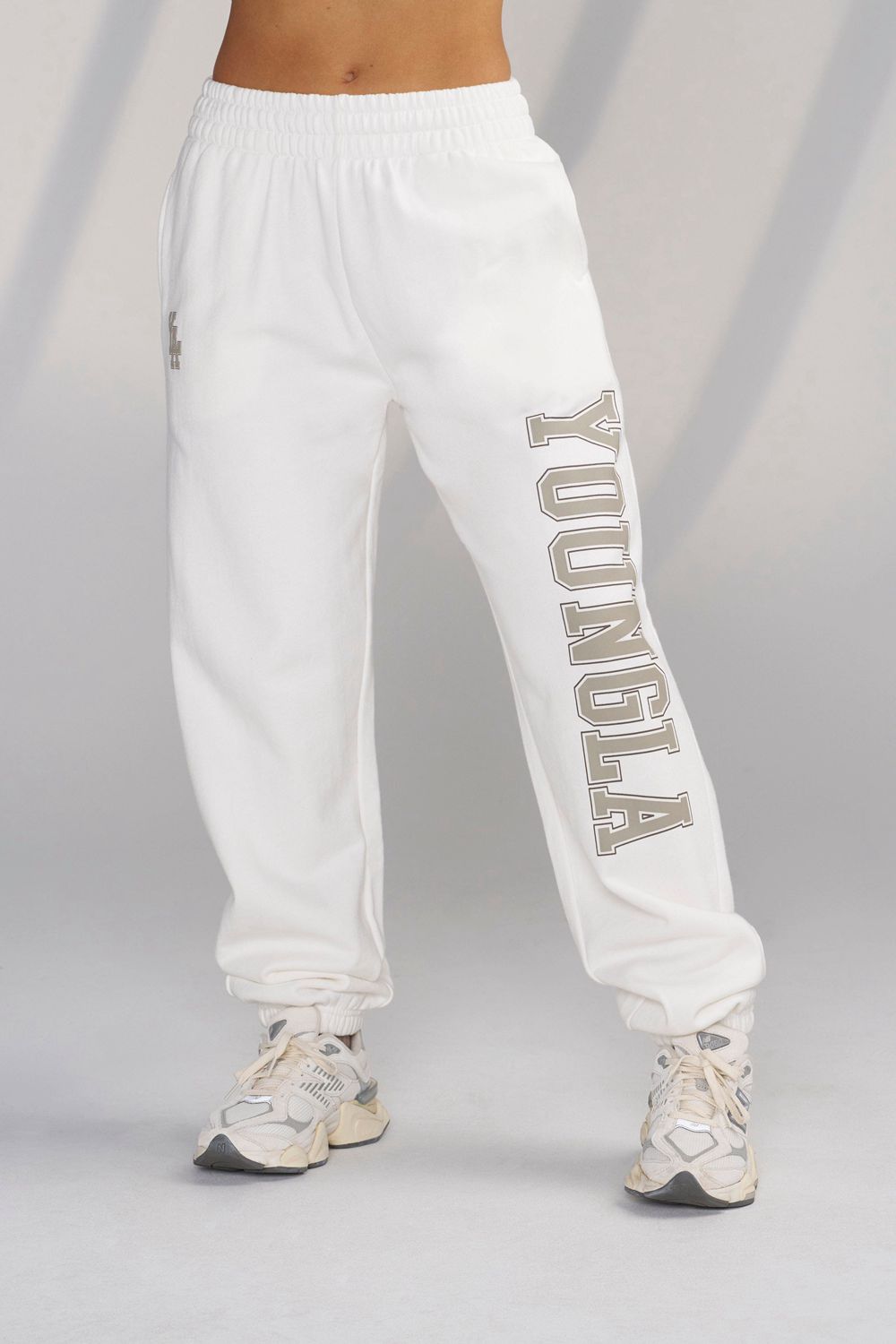 Young LA W223 - Campus Joggers Wit | GSKRH7840