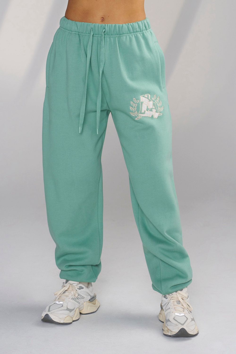 Young LA W226 - Teddy Jogger Teal | ONMEF9417