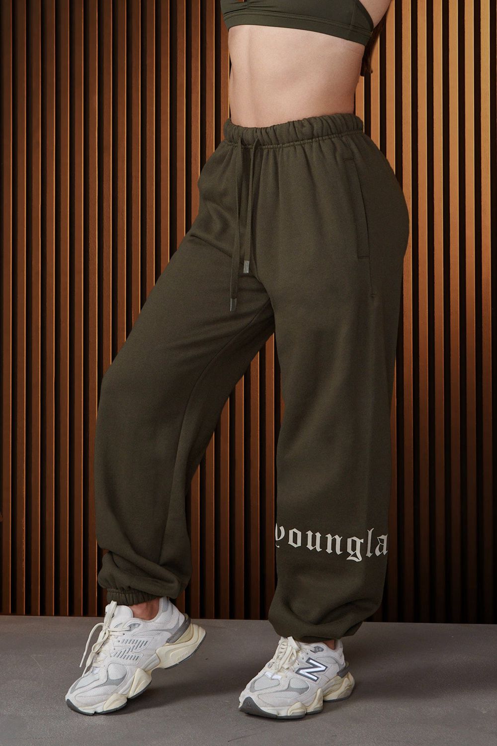 Young LA W232 - Urban Cuff Jogger Olijfgroen | VSXDC7325