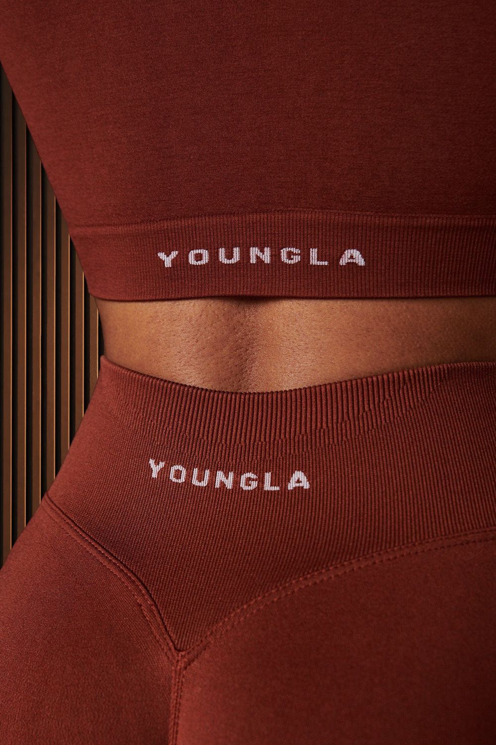 Young LA W233 - Curve Seamless Legging Bordeaux | NTDWJ0813