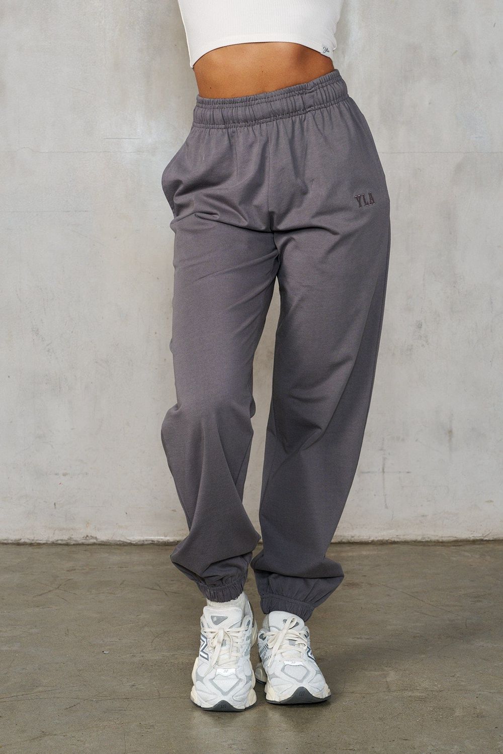 Young LA W247 Pump Cover Joggers Grijs | DCGLM1509