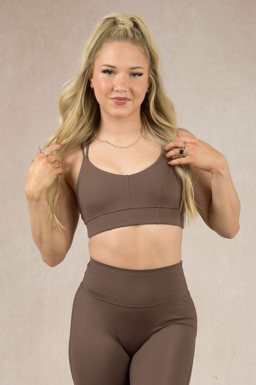 Young LA W319 - Asana Sports Bra Khaki | FWOUD4382