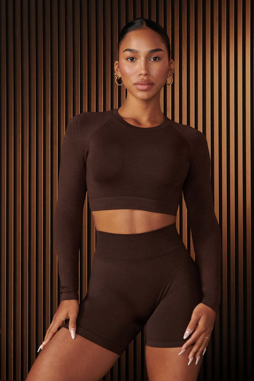 Young LA W430 - Curve Seamless Long Sleeve Donkerbruin | DZEPQ2546