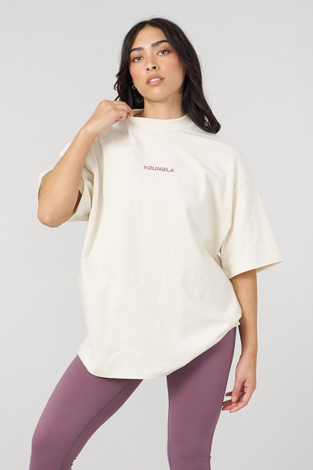 Young LA W440 Digital Oversized Tee Wit | TIPLU1025